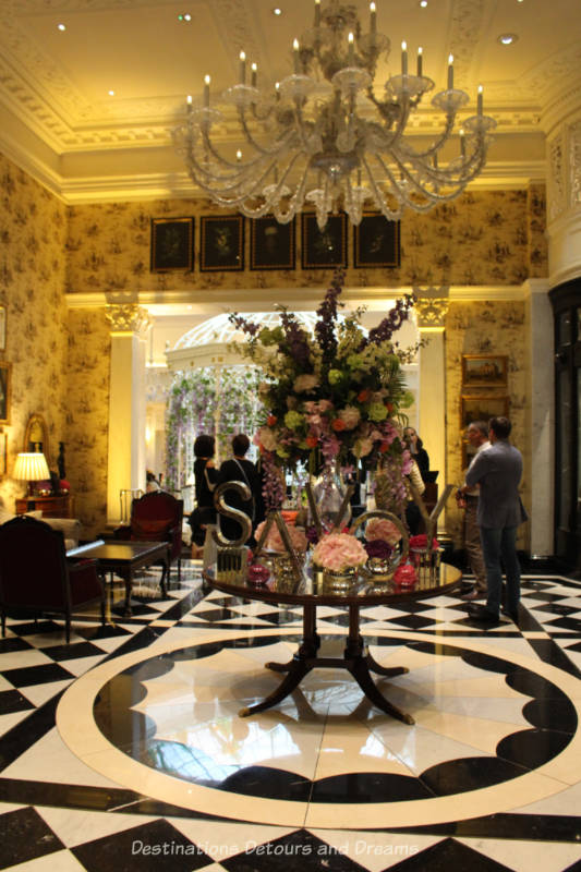 Elegant decor of a hall in the Savoy Hotel in London