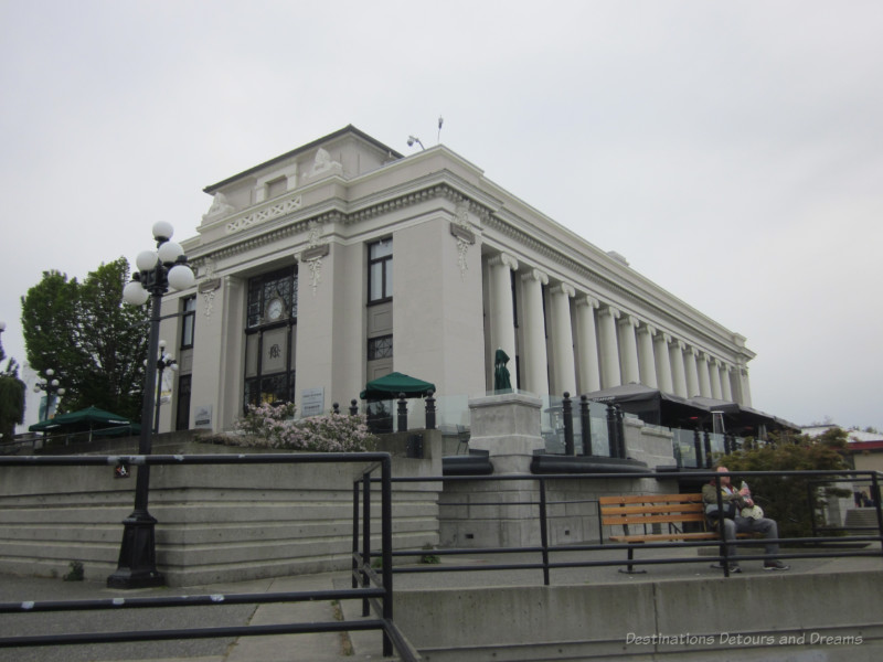 Victoria Steamship Terminal Neo-classical Victoria Steamship Terminal building with massive Ionic columns