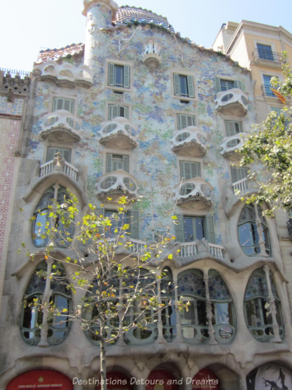 The front of Casa Batlló